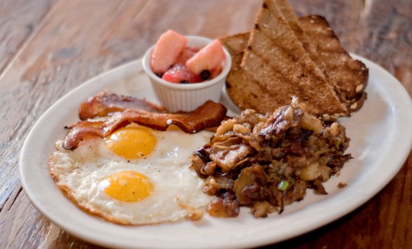 Bacon, eggs, hashbrowns, fruit and toast at Bubby's for New Year's Day Brunch 2014