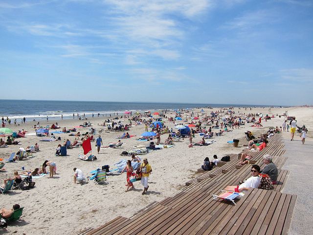 Rockaway Beach 97 filled with New Yorkers on Memorial Day.
