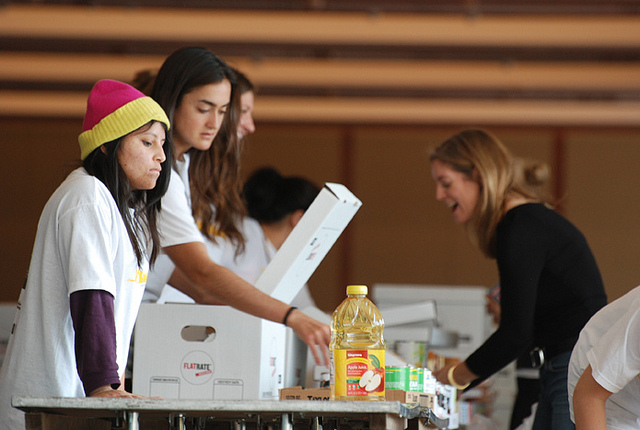 FeedingNYC hand delivers over 3,000 Thanksgiving meals each year 