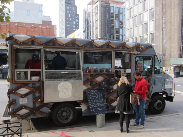 Vendy Award-winning foodtruck, Snowday, parked outside of For The Holidays.