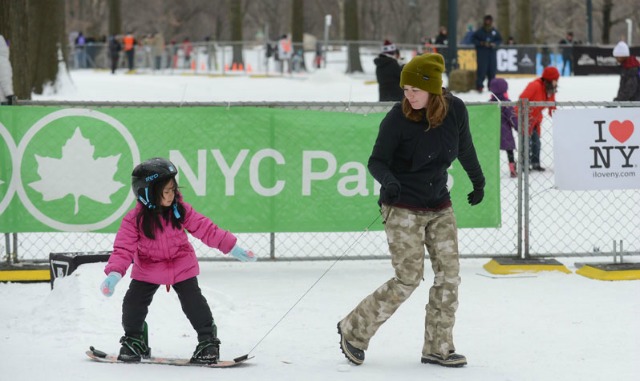 january-2015-best-nyc-winter-jam-central-park-snowboard