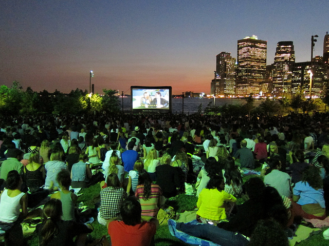 nyc-free-summer-movies-2015-brooklyn-bridge-park