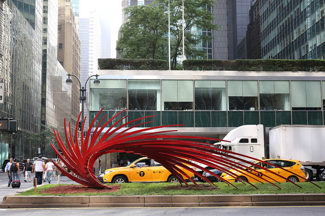 santiago-calatrava-park-avenue-red