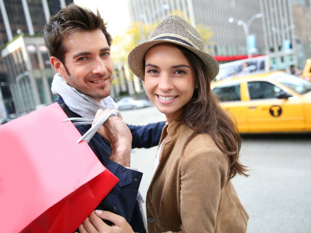 man and woman shopping together in Manhattan, New York