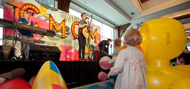 A young girl watching a live concert at the Children's Museum of Manhattan.