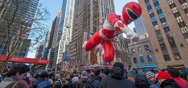 spiderman balloon parade