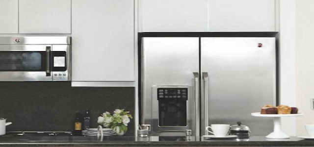 A view of The Sage's luxury stainless steel apartment appliances.