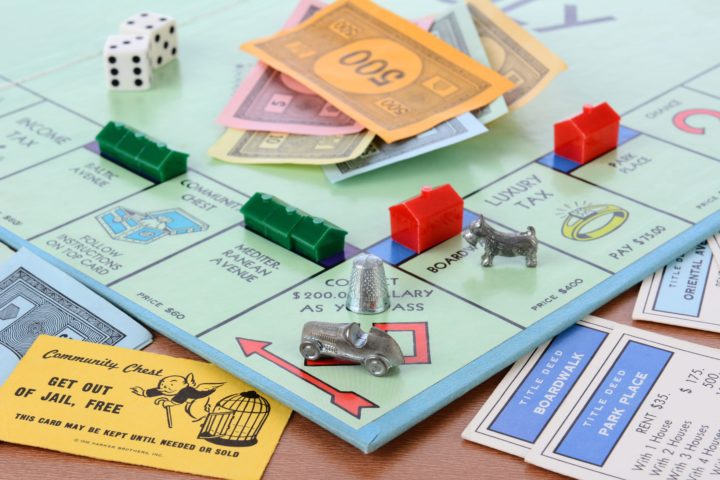 Fun Games To Play At Home - NYC Luxury Apartments for Rent | Glenwood Management Fun Games To Play At Home - NYC Luxury Apartments for Rent | Glenwood Management