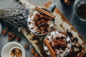 Hot coco with marshmallows and coco powder