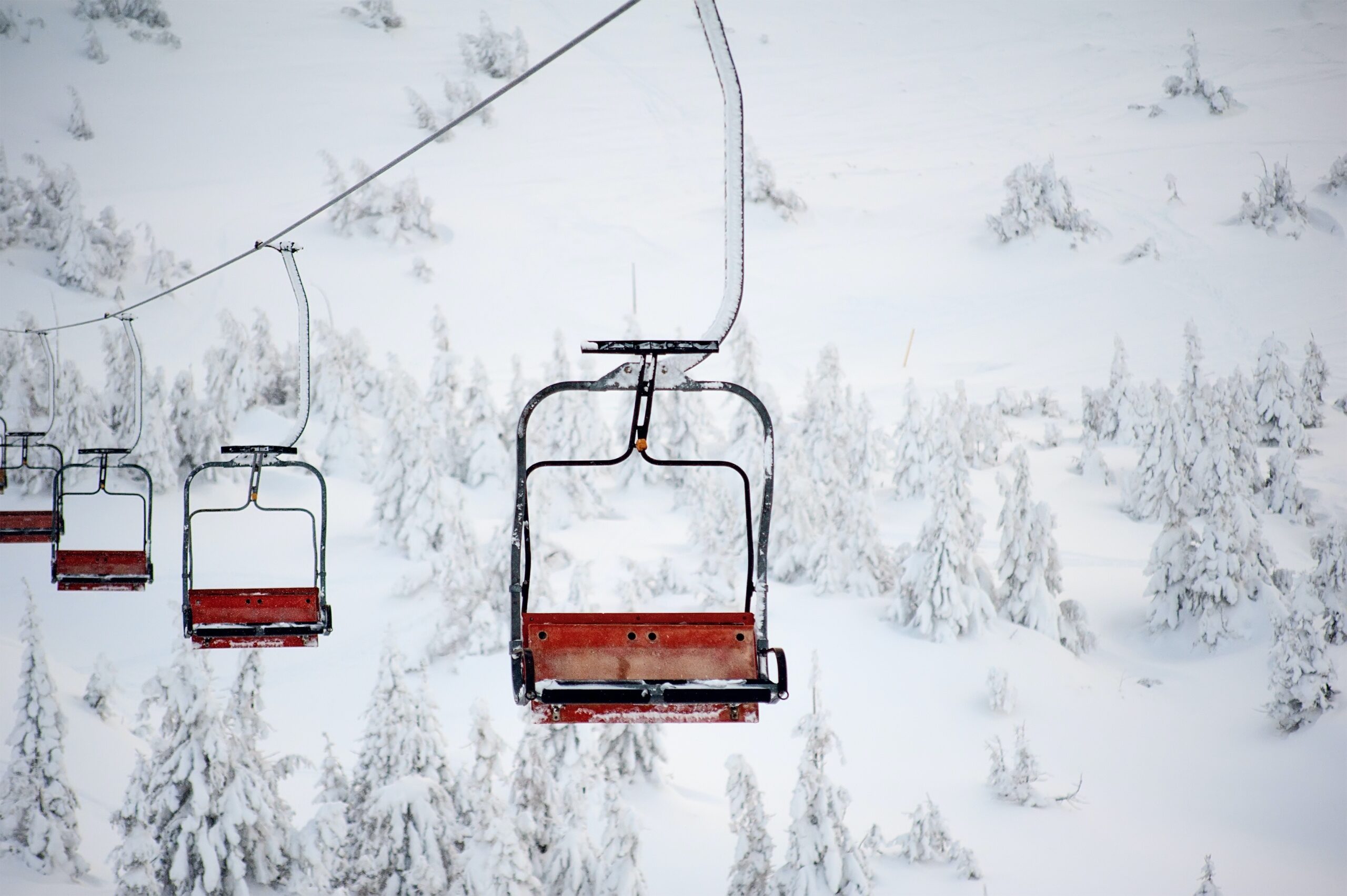 ski lift going up mountain