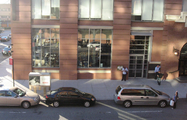 Tom Colicchio restaurant in the meat packing district an view of the outside from across the street