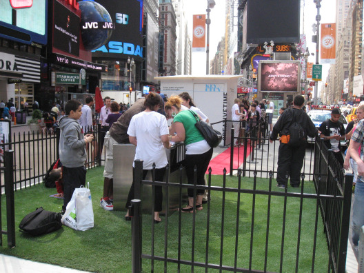 Entrance way surrounded by iron gates where participants can pick up a Key to the City