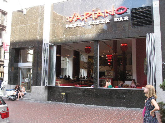 Vapiano restaurant